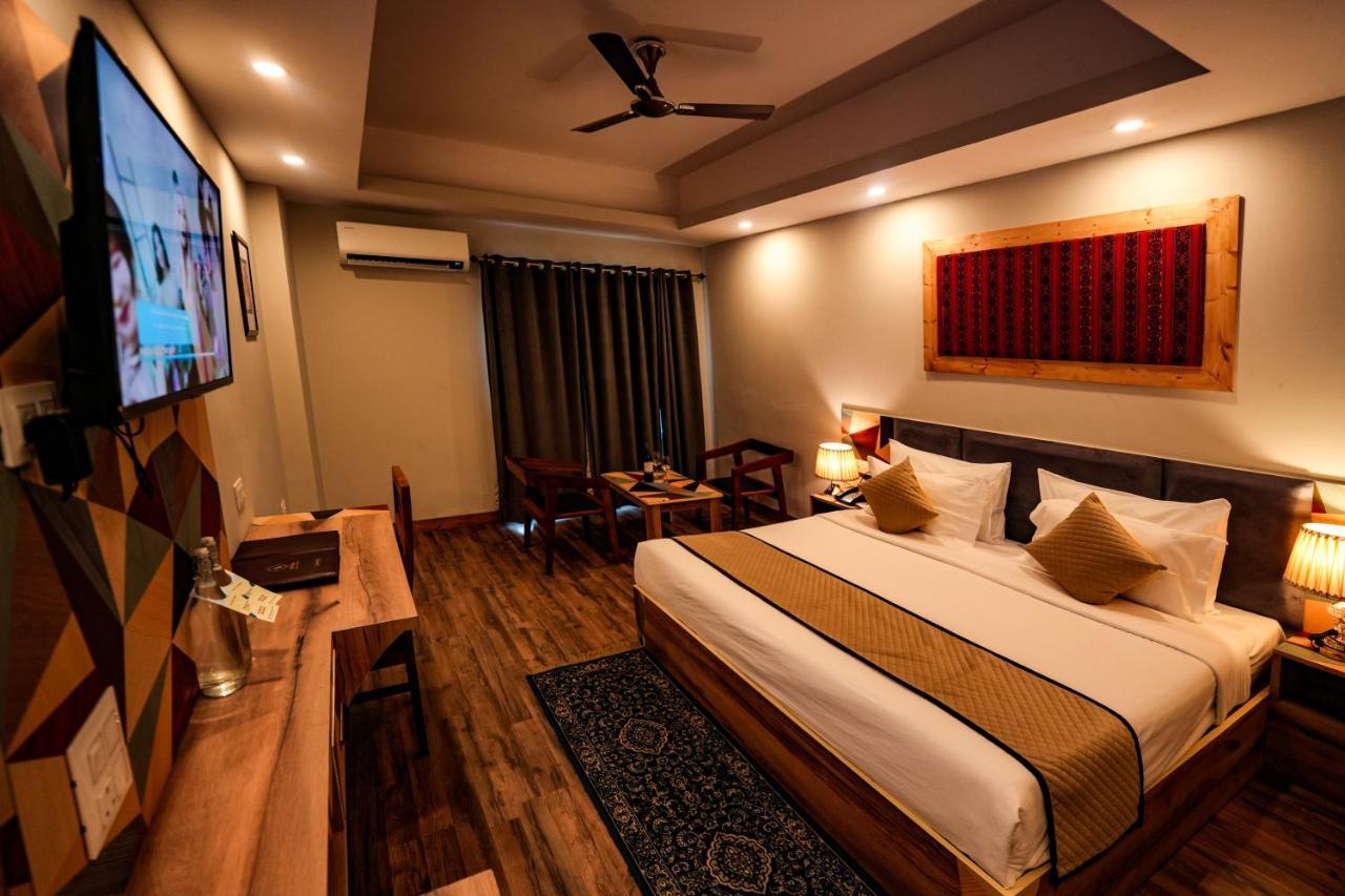 Hotel Square One By D'Polo Dharamshala Exterior foto
