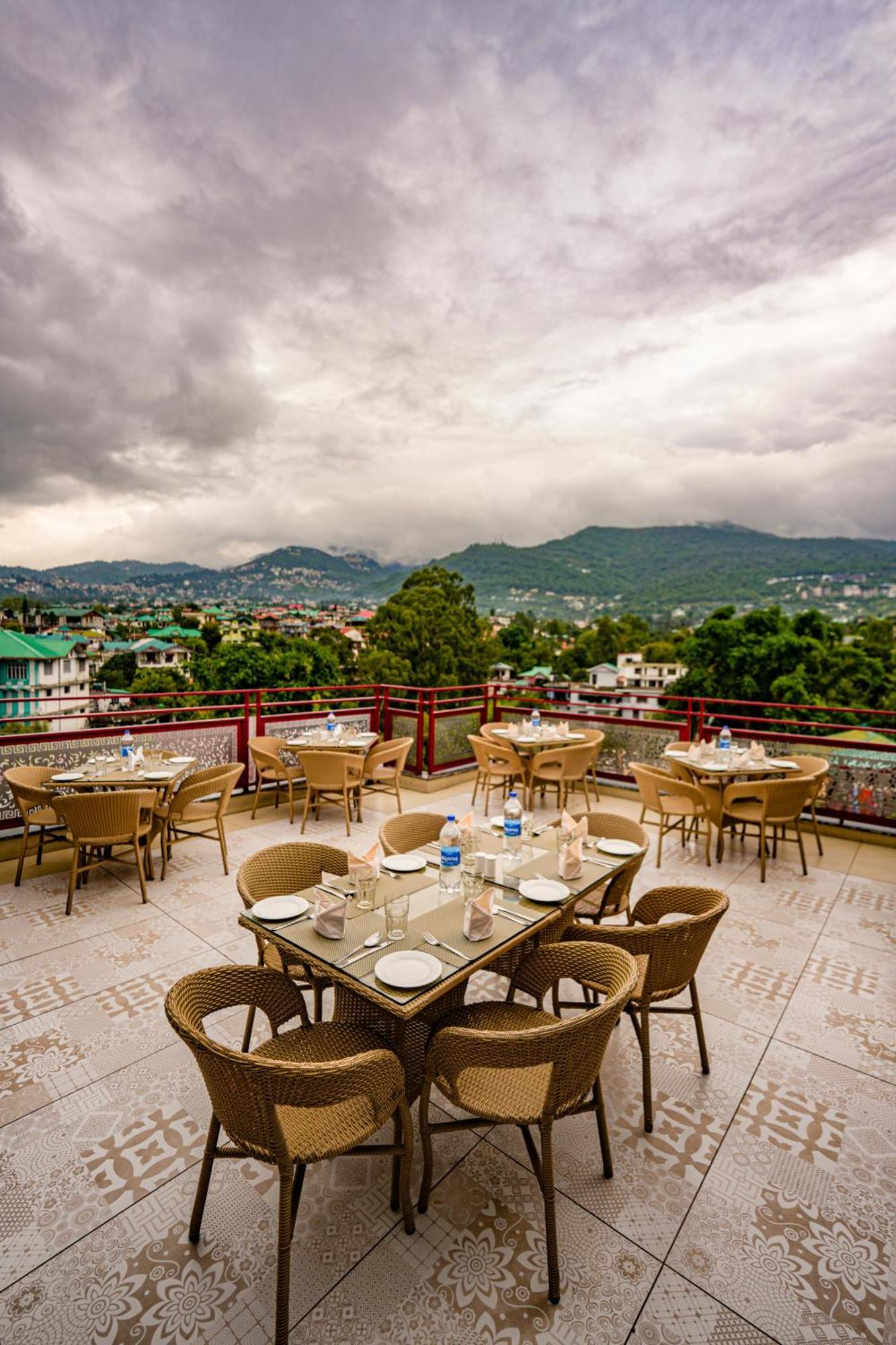 Hotel Square One By D'Polo Dharamshala Exterior foto
