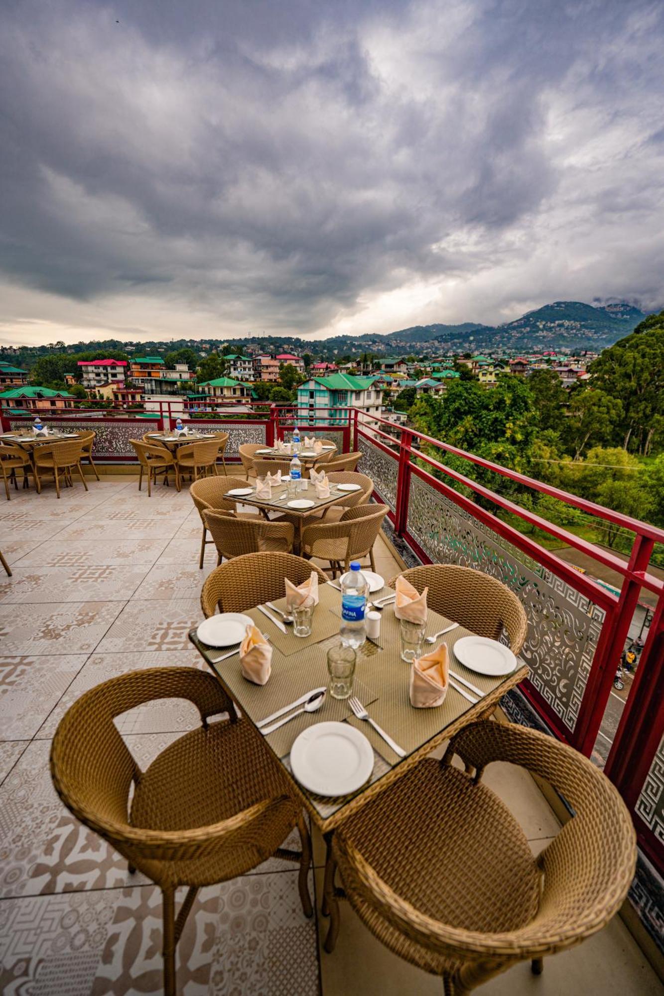 Hotel Square One By D'Polo Dharamshala Exterior foto
